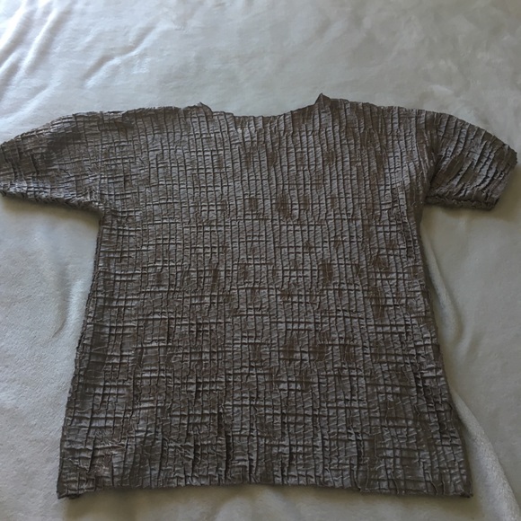Metallic textured short sleeved shirt - Picture 1 of 1
